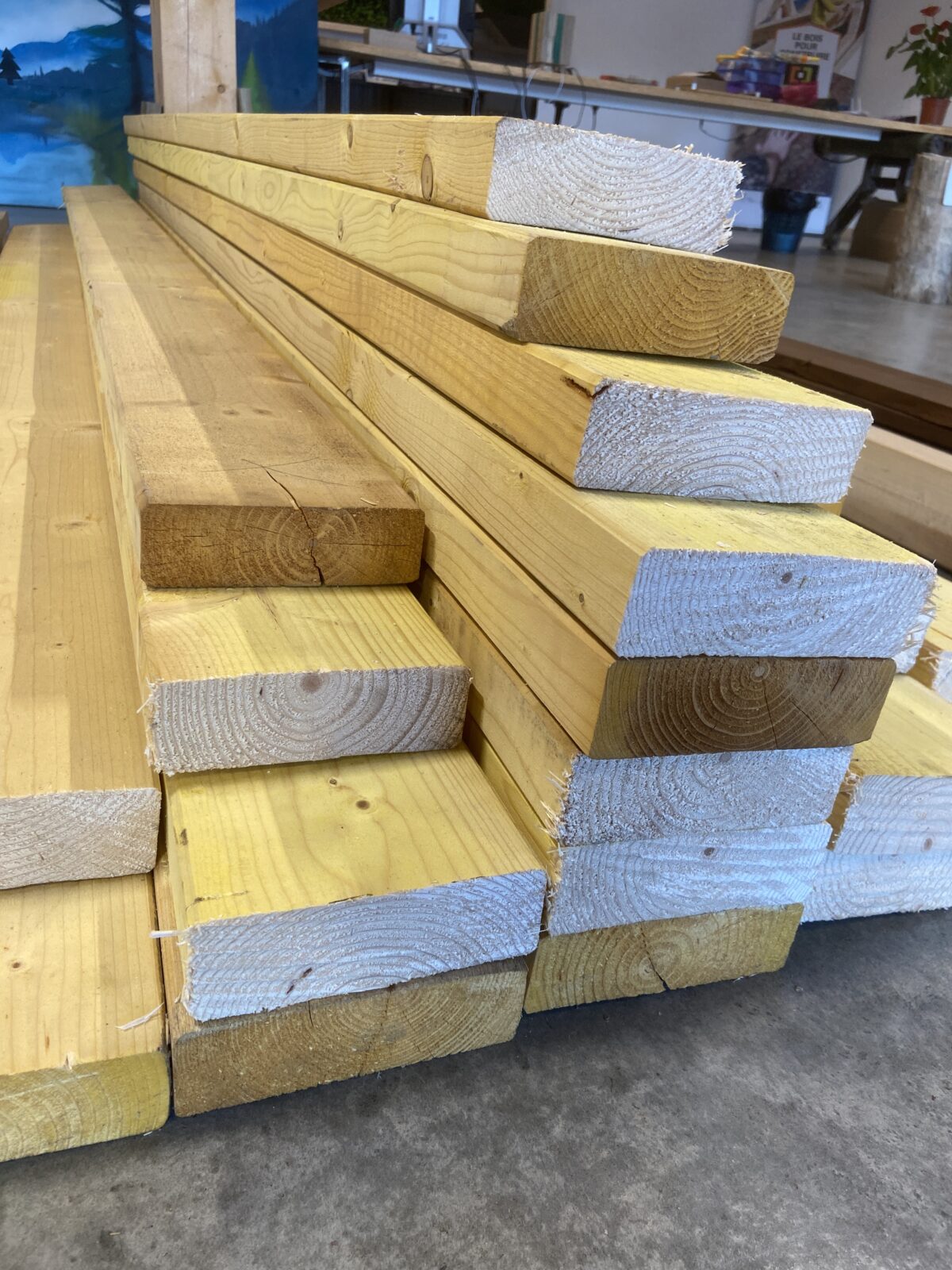 Bois d'Ossature Epicéa 45 X 145 traités cl. 2 jaune - 2,50m