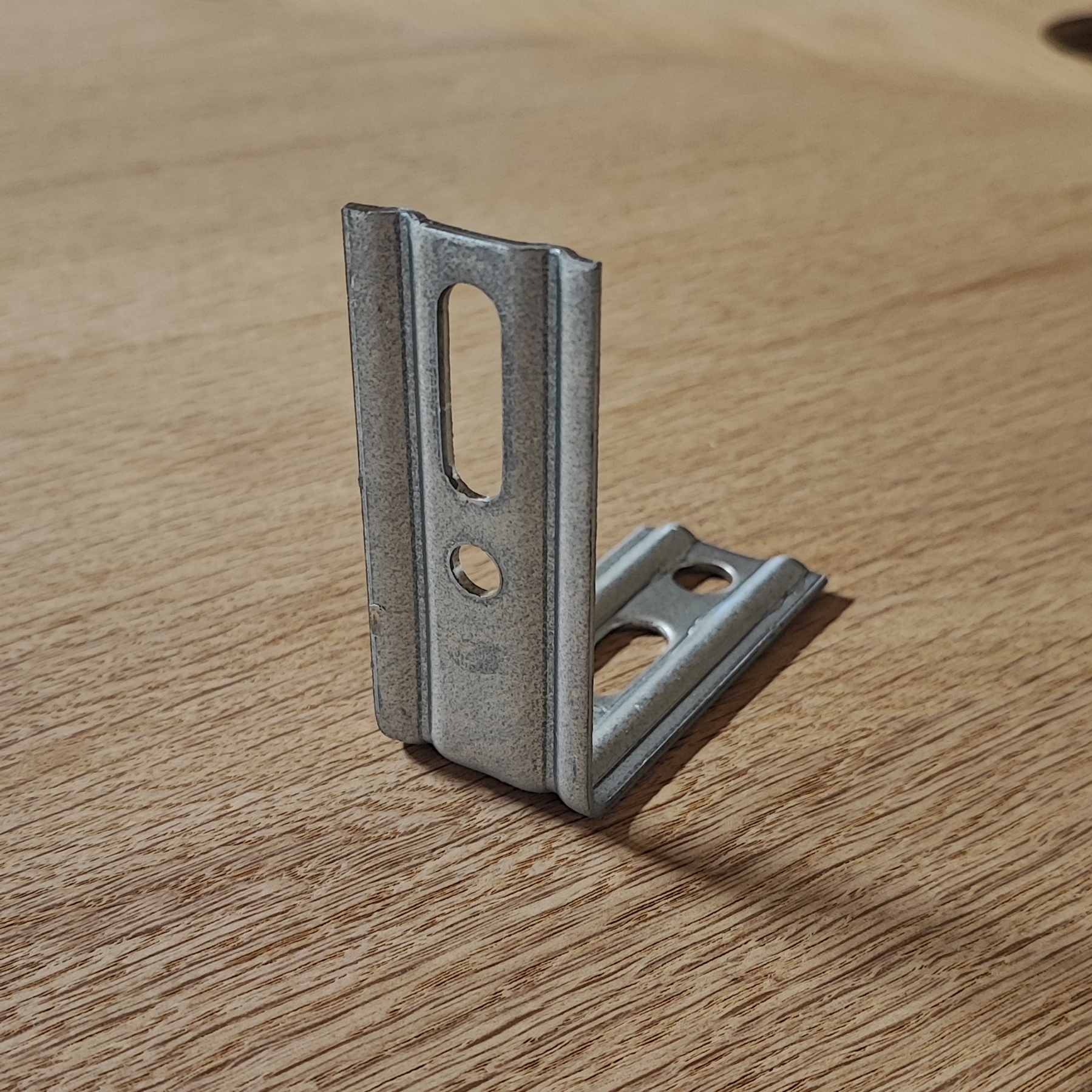 Equerres 2 pans menuiserie  70  X   65 X 30 - Ep. 2